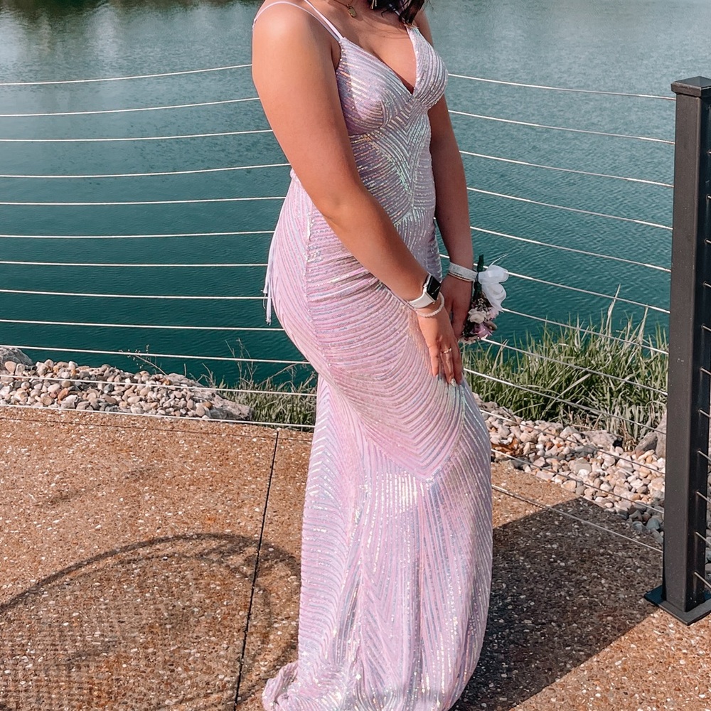 Sequin Lavender Floor Length Prom Dress (8/10)